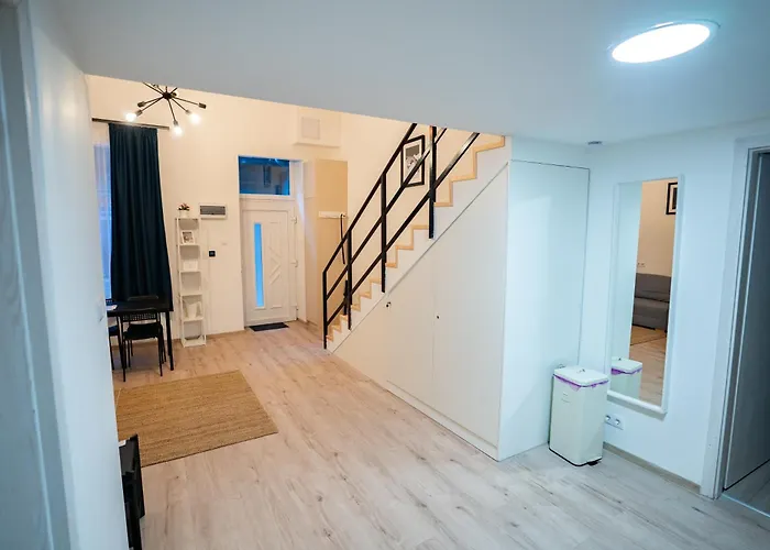 Downtown Suite