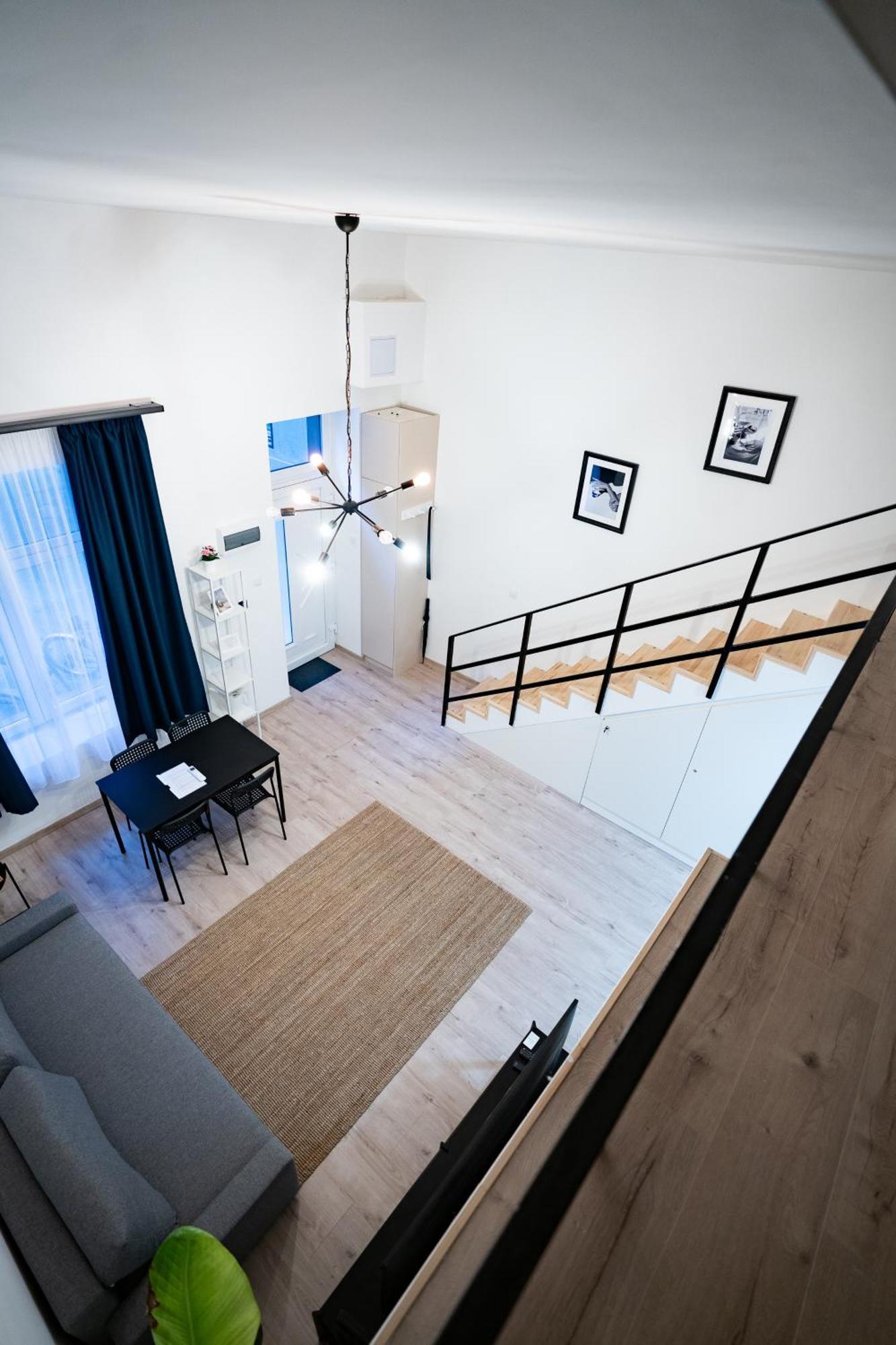 Apartament Downtown *