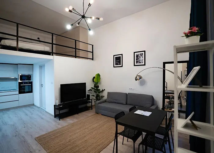 Downtown Suite